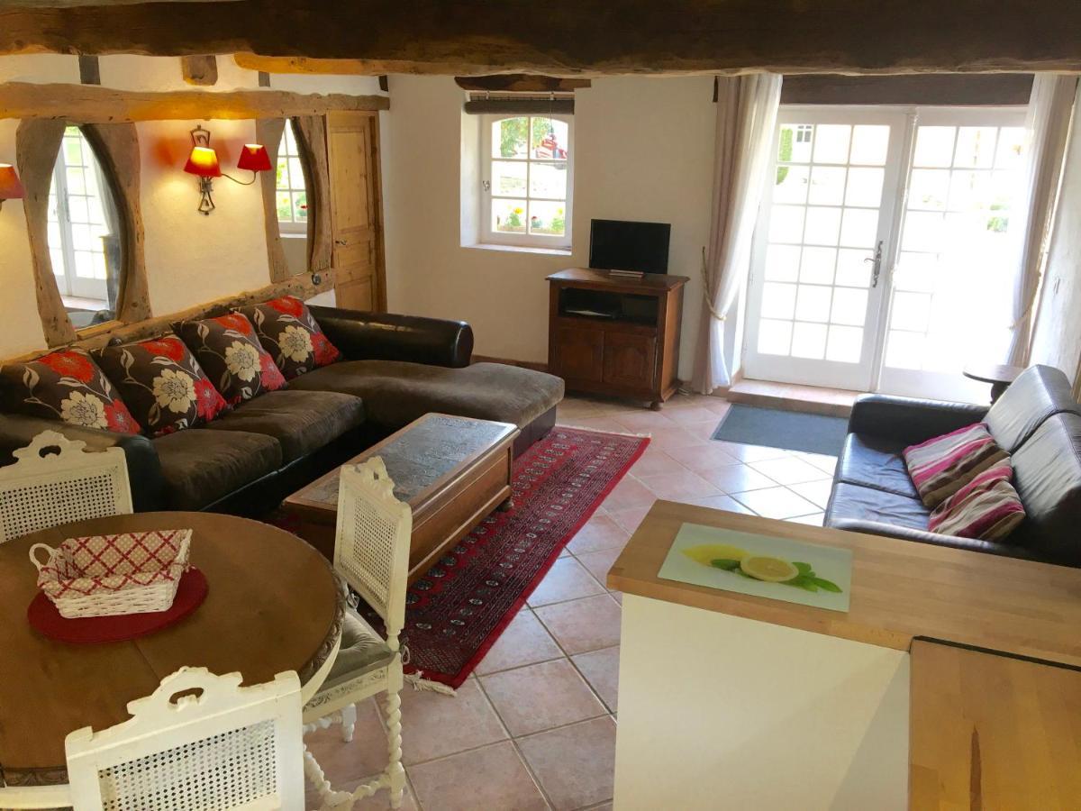 فيلا La Tuilerie Grange (Adults Only) لو بوج المظهر الخارجي الصورة