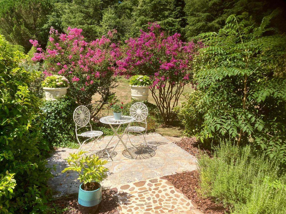 فيلا La Tuilerie Grange (Adults Only) لو بوج المظهر الخارجي الصورة